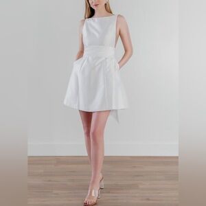 Sleeveless White Satin Trumpet Mini Dress